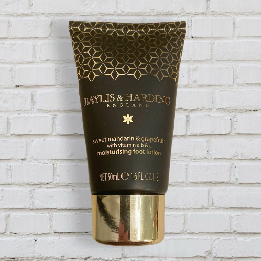 NEW Baylis & Harding Mandarin + Grapefruit Luxury Moisturizing Foot Lotion